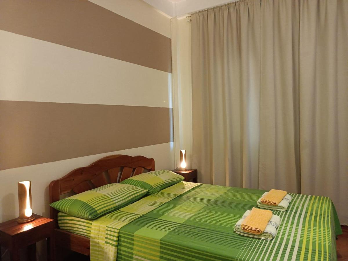 Villa Skanderbeg Guest House Puerto Princesa Ngoại thất bức ảnh