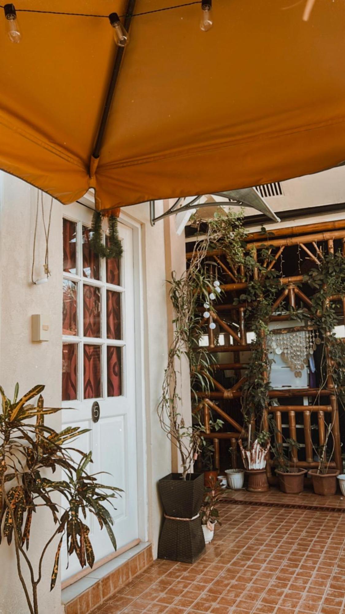 Villa Skanderbeg Guest House Puerto Princesa Ngoại thất bức ảnh