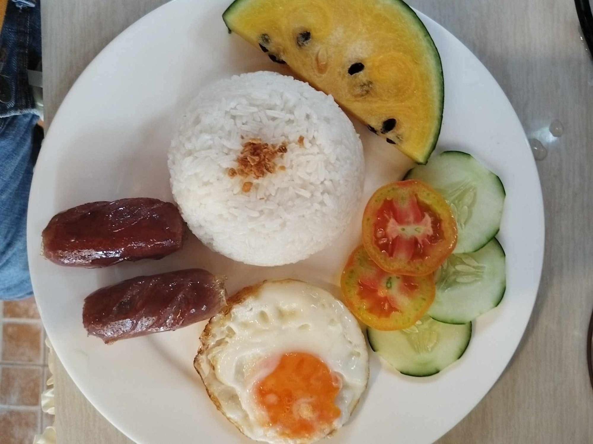 Villa Skanderbeg Guest House Puerto Princesa Ngoại thất bức ảnh